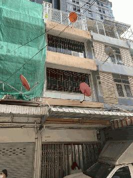 ขายพร้อมผู้เช่า / ตึกแถวใกล้จุฬาฯ 4 ชั้น แยกสะพานเหลือง ถ.พระราม4 3นอน 3น้ำ